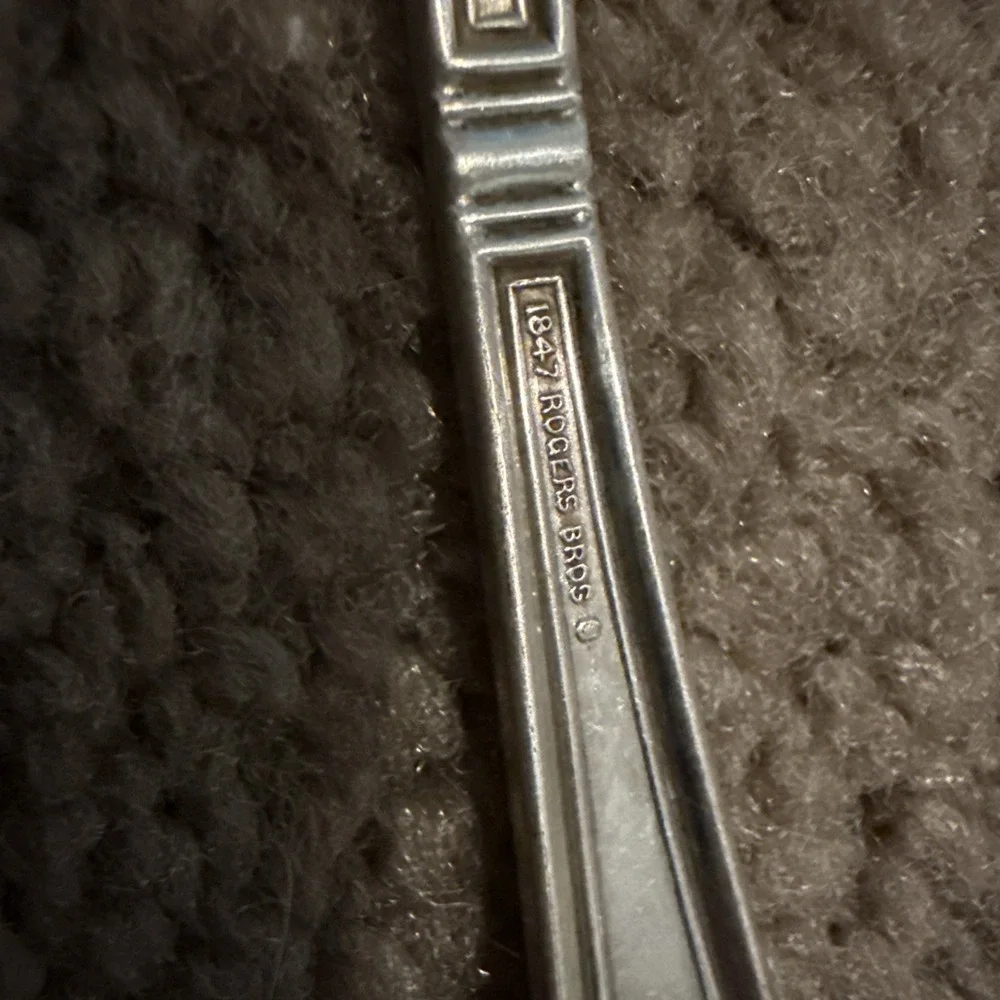 Vintage 1847 Rogers Bros Ambassador Dessert Forks  3